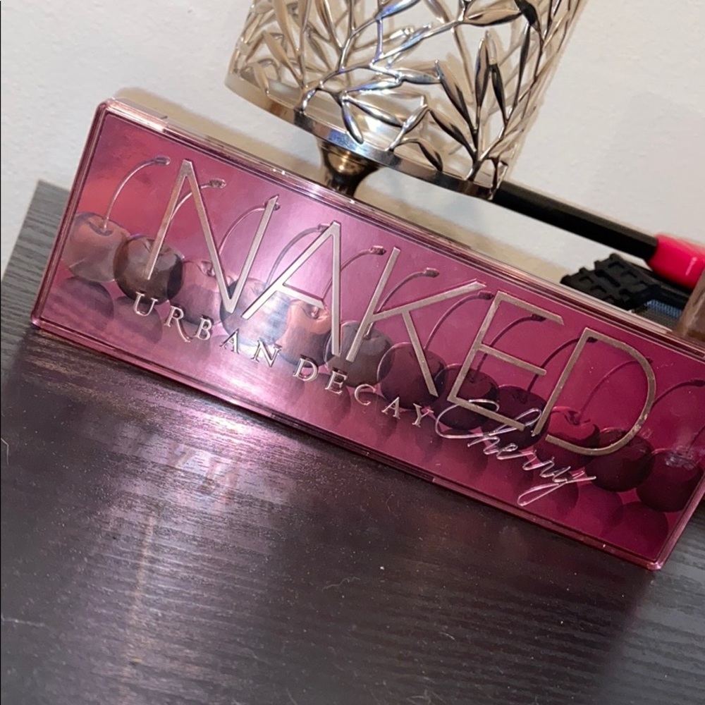 Urban Decay Cherry Palette